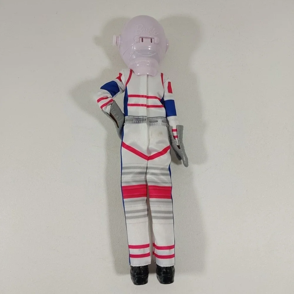 Barbie Teresa Astronaut Dressed Doll‎